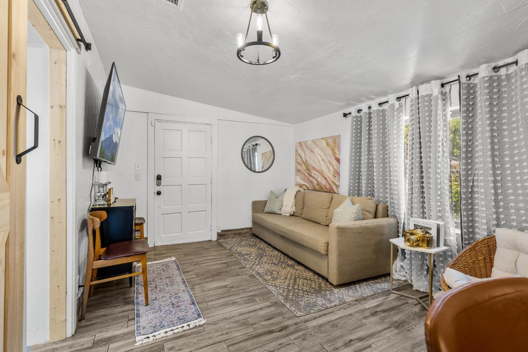 5 Minute Walking To Downtown, Nau, Coffee Shops, Shopping, Parks And More! Flagstaff Exterior foto
